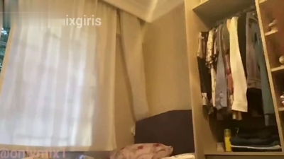 Kızıl saçlı Hilal’in namlı pornosu